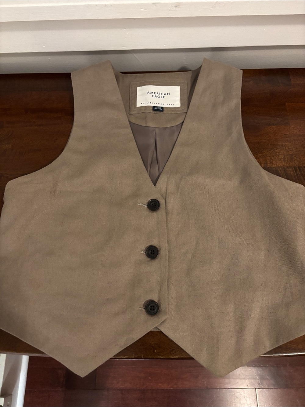 American Eagle Taupe Button-up Vest